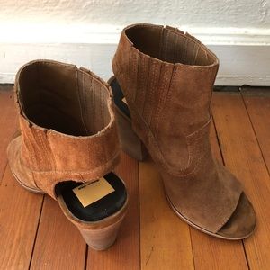 Dolce Vita, dark tan peep, toe heels